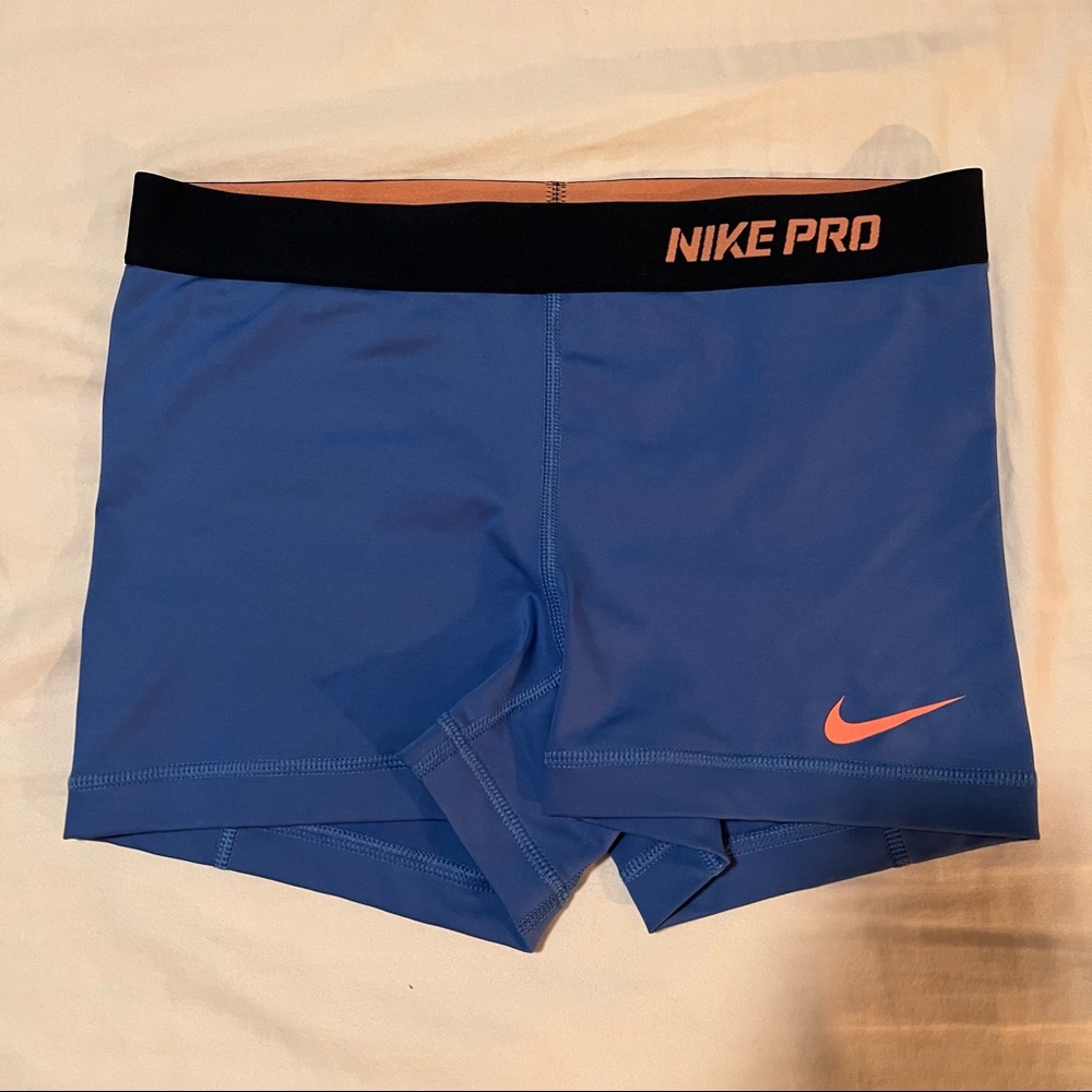 Nike Pro Compression Shorts - Size M